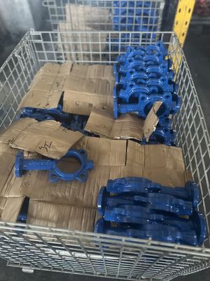 Kundenspezifischer Service Edelstahl Pneumatisches Schmetterlingsventil DN25 für reibungslosen Betrieb